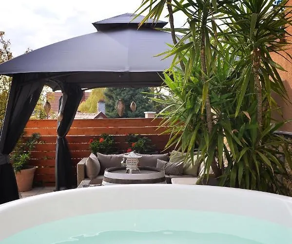 Janicsar Garden Erlau