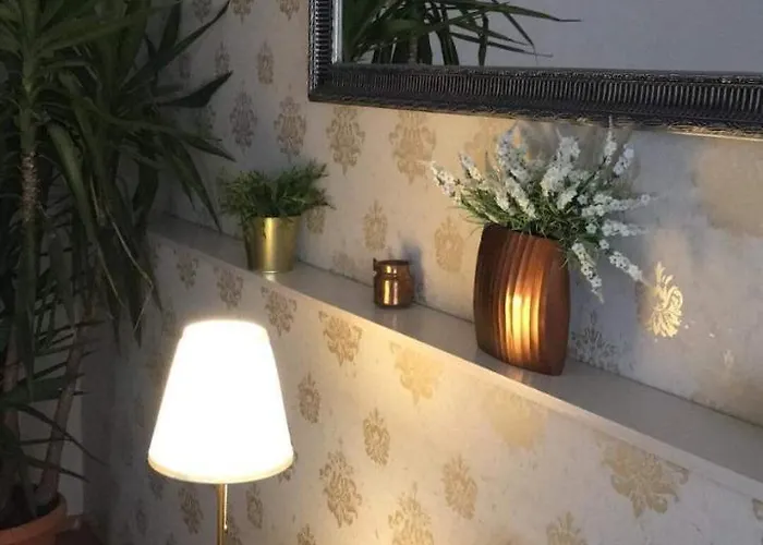 Janicsar Garden Apartment *