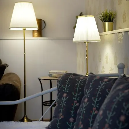 Janicsar Garden Apartment Eger